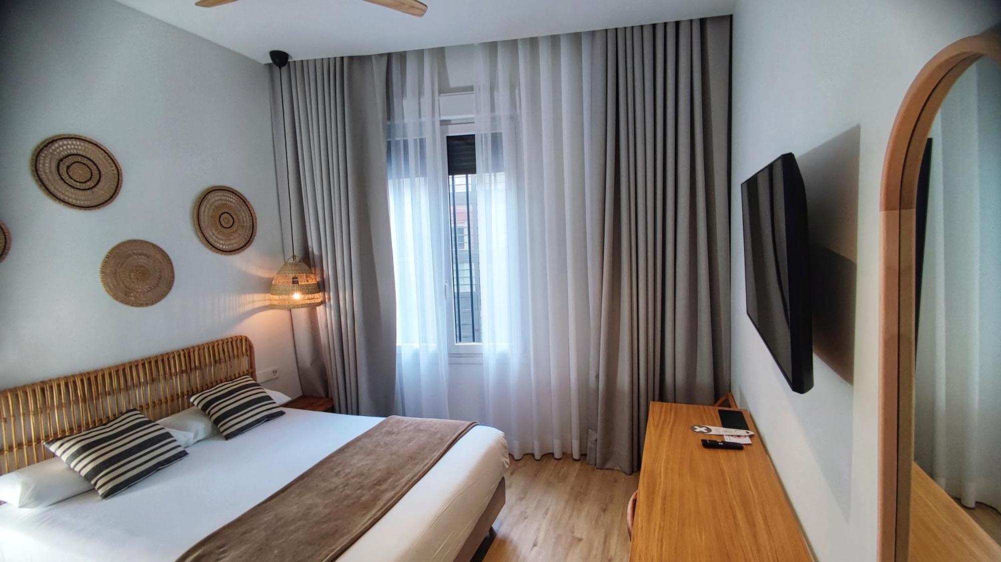 Casa Du Soleil Hostal Boutique Madrid Phòng bức ảnh