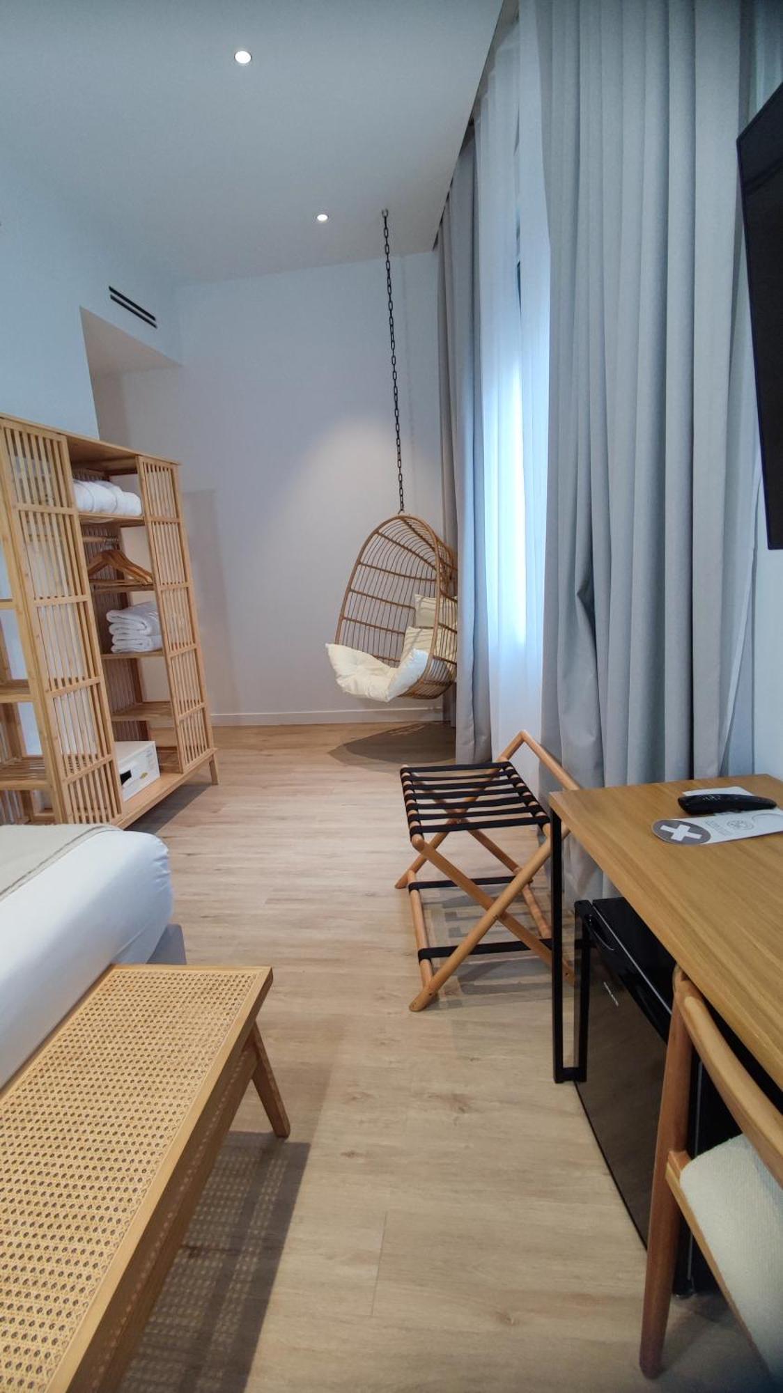 Casa Du Soleil Hostal Boutique Madrid Phòng bức ảnh