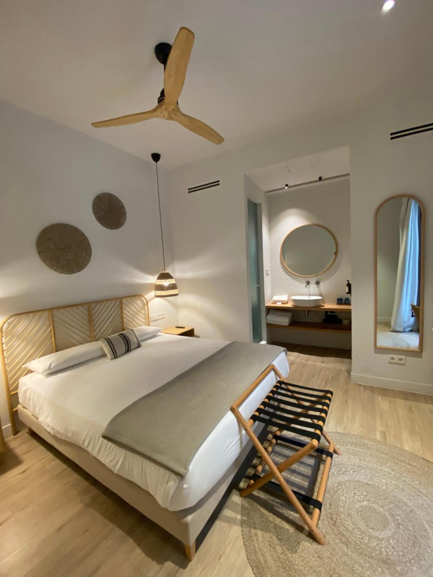Casa Du Soleil Hostal Boutique Madrid Ngoại thất bức ảnh