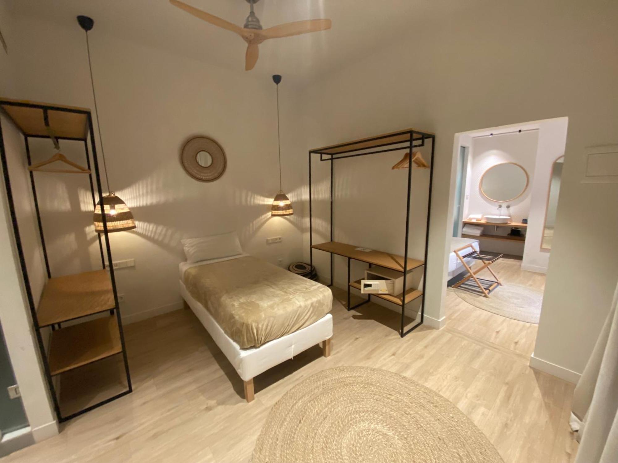 Casa Du Soleil Hostal Boutique Madrid Ngoại thất bức ảnh