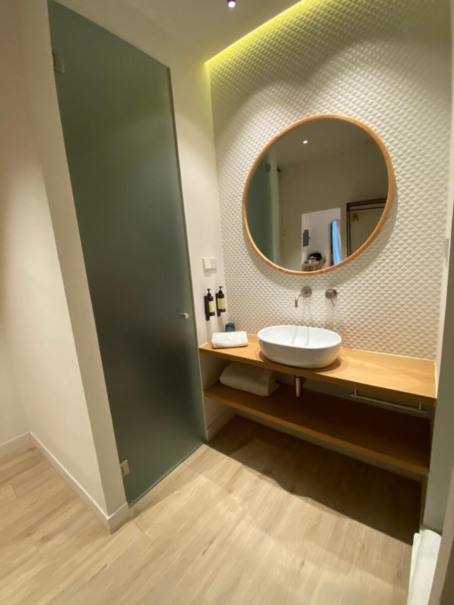 Casa Du Soleil Hostal Boutique Madrid Phòng bức ảnh
