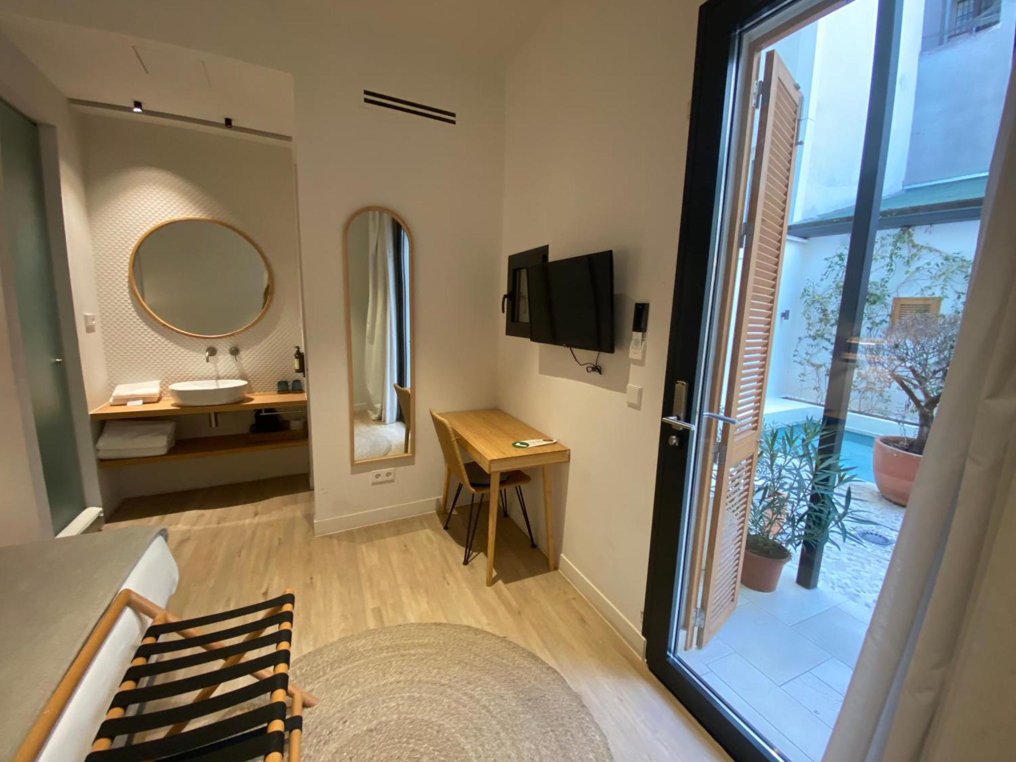 Casa Du Soleil Hostal Boutique Madrid Ngoại thất bức ảnh