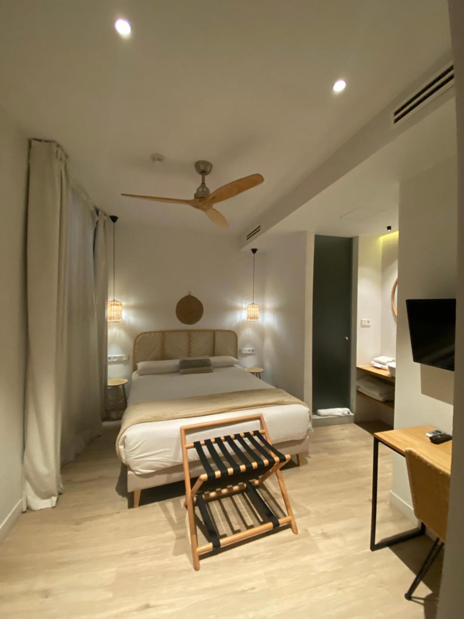Casa Du Soleil Hostal Boutique Madrid Phòng bức ảnh