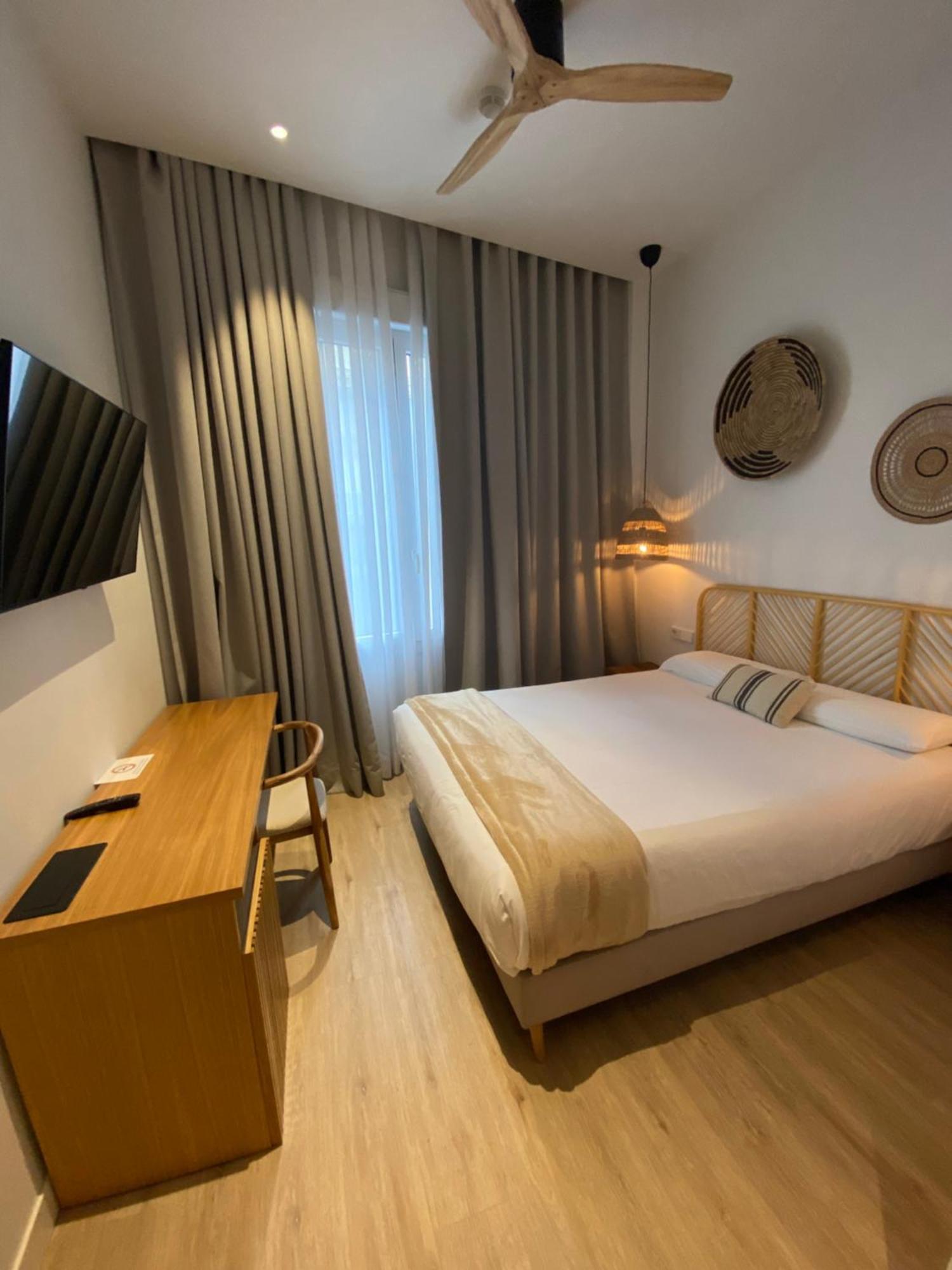 Casa Du Soleil Hostal Boutique Madrid Phòng bức ảnh