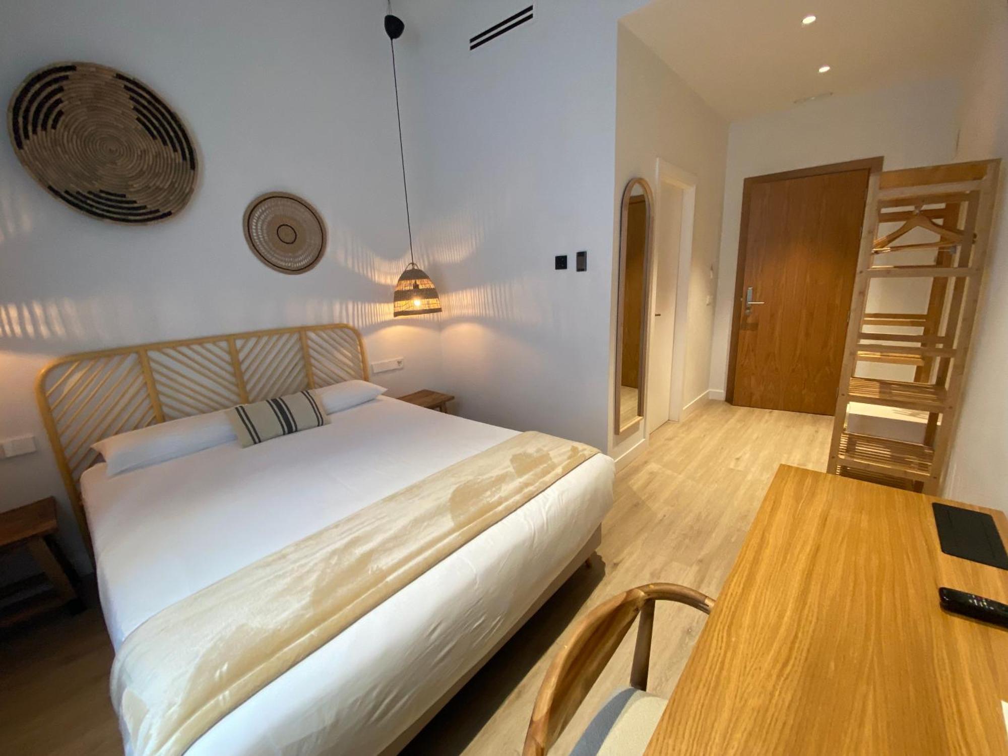 Casa Du Soleil Hostal Boutique Madrid Phòng bức ảnh